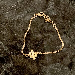 Dainty Cactus bracelet